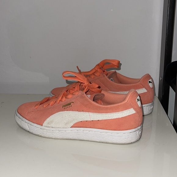 Puma Classic Dessert Rose US6 - Picture 4 of 4